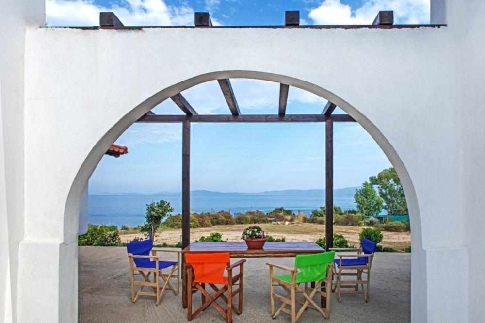 Katevi Luxury Seafront Villa Ierissós Zewnętrze zdjęcie