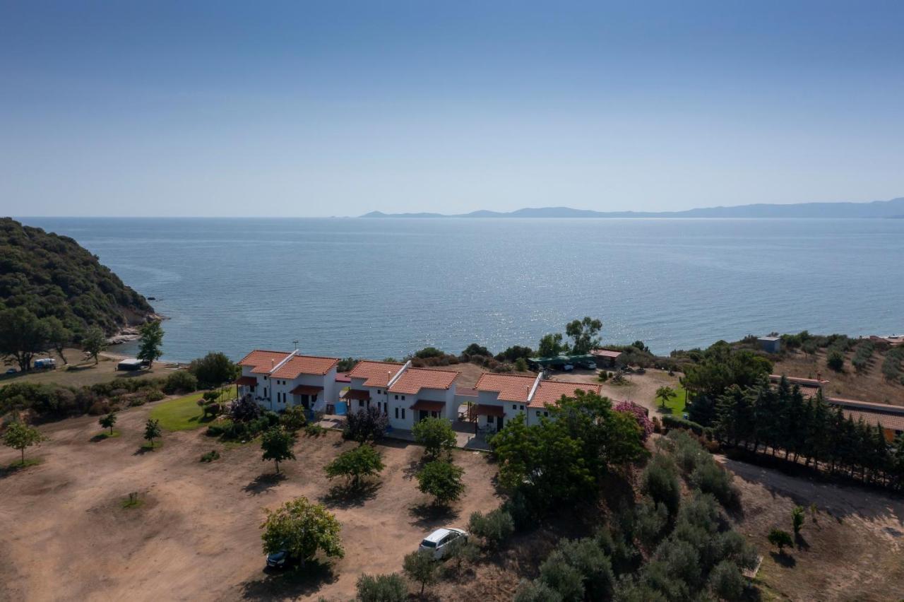 Katevi Luxury Seafront Villa Ierissós Zewnętrze zdjęcie