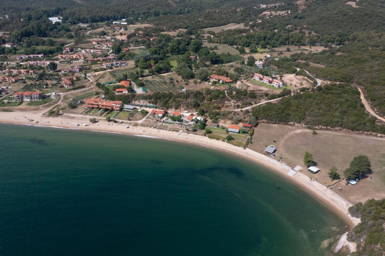 Katevi Luxury Seafront Villa Ierissós Zewnętrze zdjęcie